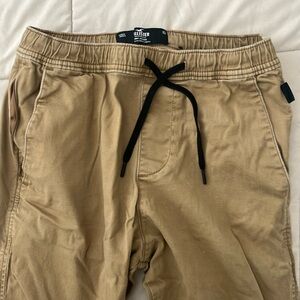 Khaki Hollister Skinny Joggers size XS